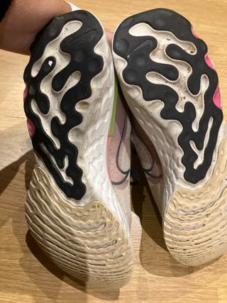 Nike React 38.5 Beige Multicolor