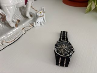 Reloj Bulova Automático Skeleton.