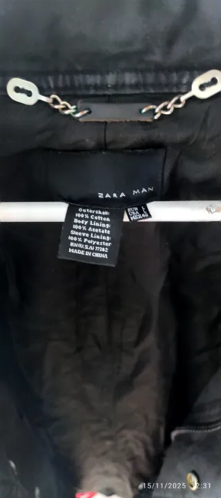 Cazadora Zara Man Negra