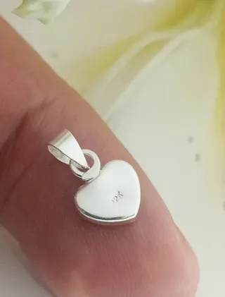 7 ×9mm Corazón Avalon Natural Plata 925