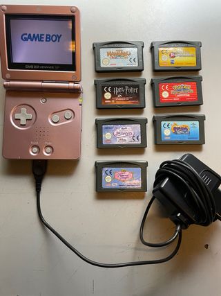 Nintendo Game Boy Advance SP Rosa + 7 Juegos