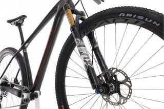 Specialized StumpJumper Marathon (MTB) t.M Reacondicionada