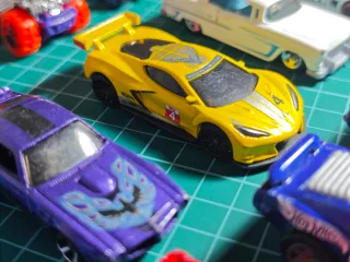 Lote 15 Hot Wheels Jugados