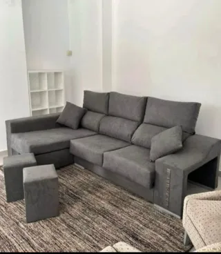 Sofá modular gris de tela