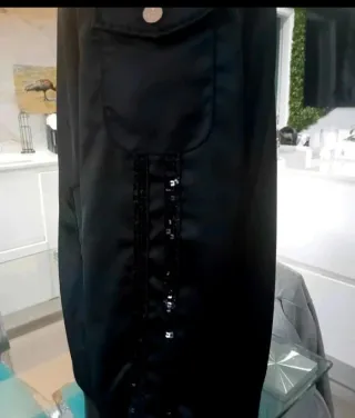 Parka Liu Jo nera con cappuccio