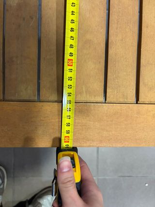 Mesita de madera para exterior