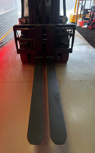 CARRETILLA ELEVADORA ELÉCTRICA SEGUNDA MANO