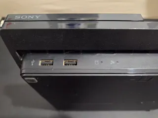 Consola PS3 Negra + 2 Mandos y 4 Juegos