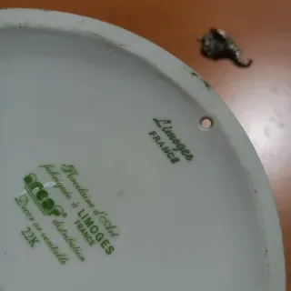 Medaglione in porcellana di Limoges vintage da col