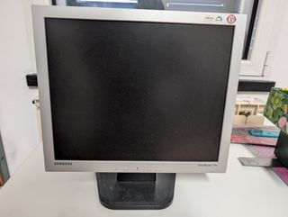 Monitor Samsung SyncMaster 710v (Non Funzionante)