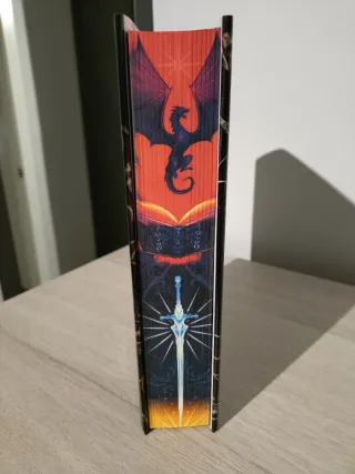 El libro de Azrael dioses y monstruos deluxe