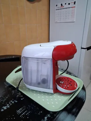 Cafetera Bosch Tassimo Roja