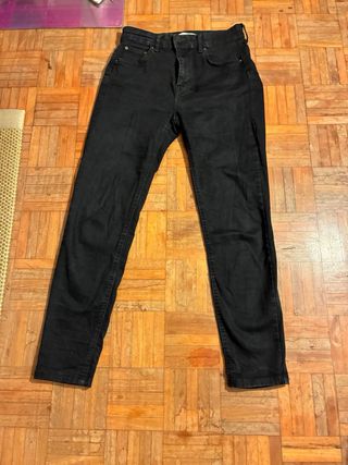 Pantalón pitillo negro Pull&Bear Talla M/38