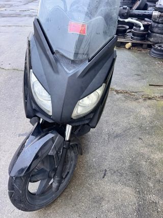 Yamaha Xmax 125 - Despiece