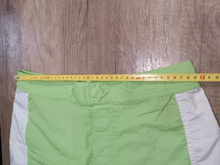 Pantaloncini costume uomo verdi e bianchi