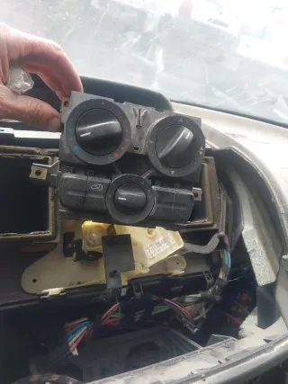 Despiece Mercedes Vito motor 111 CDI muy bien