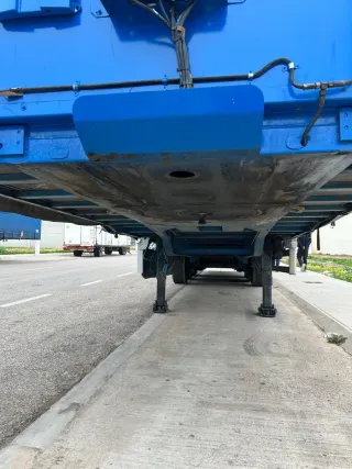 Semirremolque lecitraile