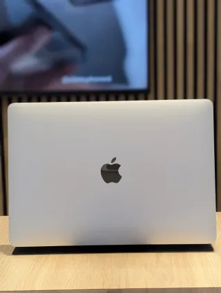 MacBook Pro M1 13 Plata