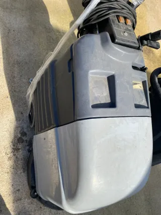 Nilfisk VL500 Aspiradora Industrial