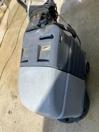 Nilfisk VL500 Aspiradora Industrial