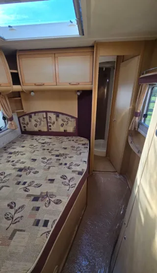 Caravana Abbey Spectrum Cama Fija