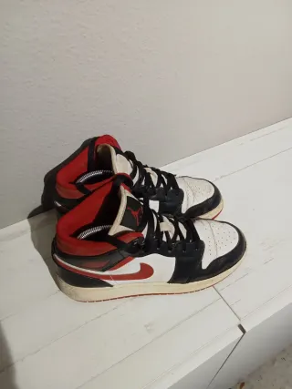 Zapatillas Nike Air Jordan 1 Retro Mid