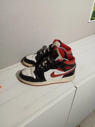 Zapatillas Nike Air Jordan 1 Retro Mid