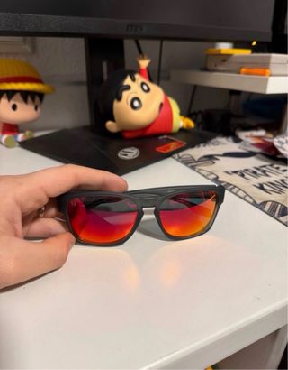 Gafas de sol Hawkers negras y rojas