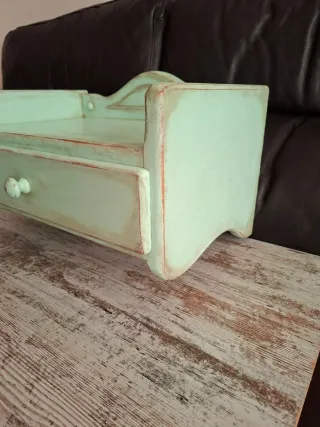 Mesa Shabby menta