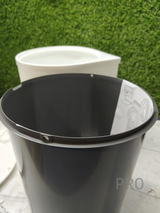 Cubo de basura para puerta de armario - Emuca