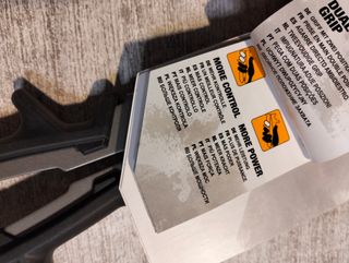 Tijeras de corte de chapa corta BULLDOG TB-H4-60-B TOUGHBUILT