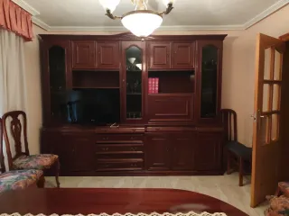 Mueble de comedor vintage madera y cristal