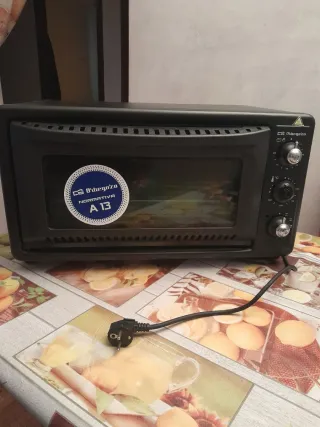 Horno Orbegozo casi nuevo solo se a usado 2 veces