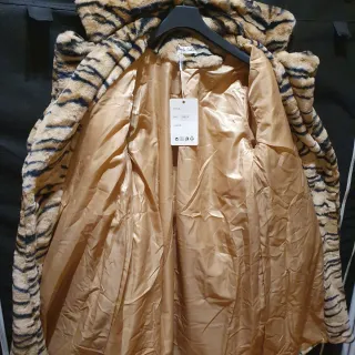 Cappotto fantasia tigre