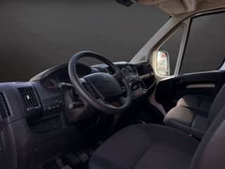 Camion 3500kg con trampilla