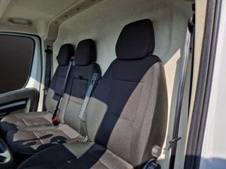 Camion 3500kg con trampilla