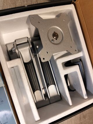 Tronje AR210 - Soporte de Pared para monitores de 15 a 24 Pulgadas