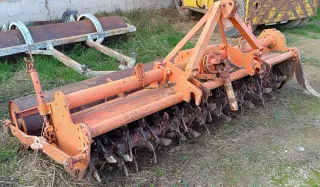 Rotovator Fresa Howard 2.60 con rodillo