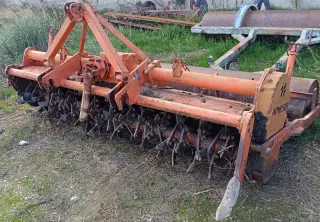 Rotovator Fresa Howard 2.60 con rodillo