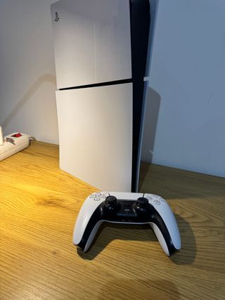 PlayStation 5 Digital Edition con ark/minecraft