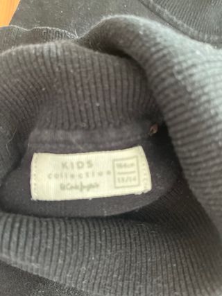 2 jerséis cuello alto negros para niños