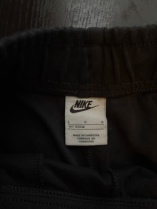 Pantalón Nike Tech Fleece Niño Negro (talla L)