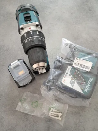 Trapano Avvitatore Makita 18V DHP484RMJ