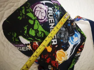 Bolsito bandolera infantil Marvel Avengers