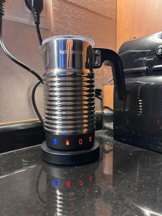 Espumador Leche Nespresso Aeroccino 4