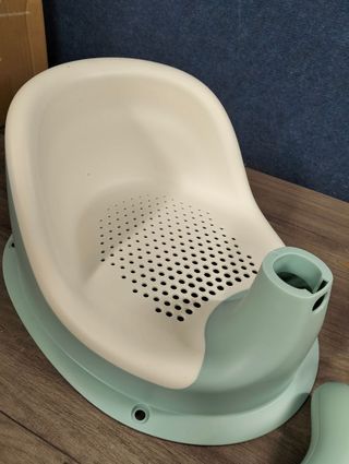 Lindo Asiento de Baño para Bebé Verde