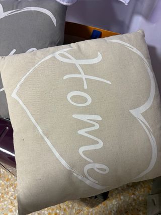 Coppia Cuscini Decorativi Love e Home