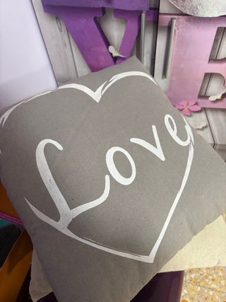 Coppia Cuscini Decorativi Love e Home