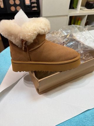 Botas UGG Talla 40 Marrones