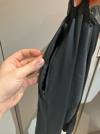 Pantalones Nike Liverpool FC grises